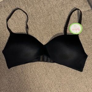 NWT Flirtitude lounge bra size 32B
